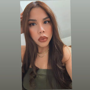 Meet your Posher, Mayra